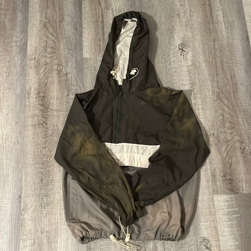 Womens small windbreaker